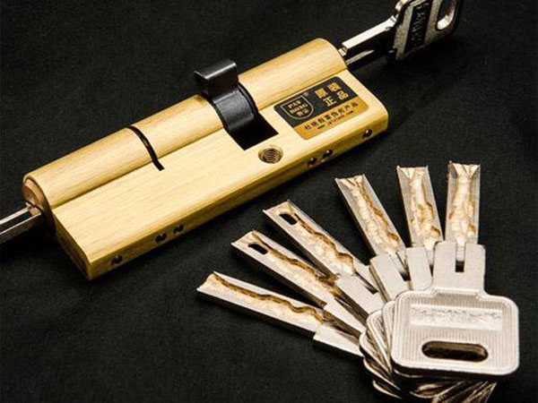 南票24小时上门开锁公司