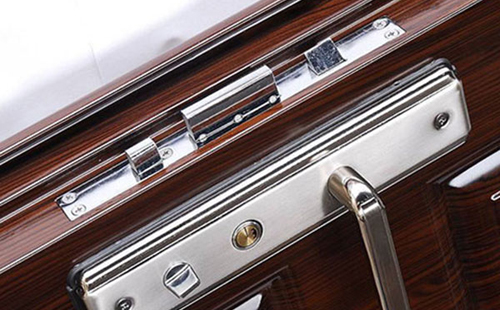 南票24小时上门开锁公司